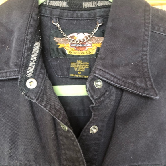 Harley Davidson black denim snap front shirt. - Picture 3 of 4